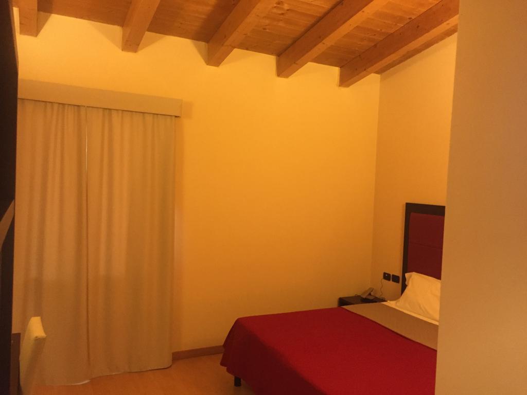 Hotel Motel Galaxy Ρέτζιο Εμίλια Εξωτερικό φωτογραφία
