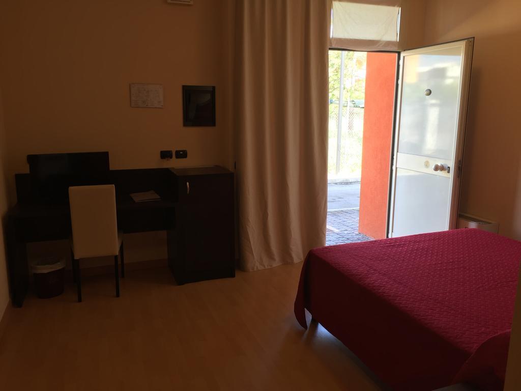 Hotel Motel Galaxy Ρέτζιο Εμίλια Εξωτερικό φωτογραφία